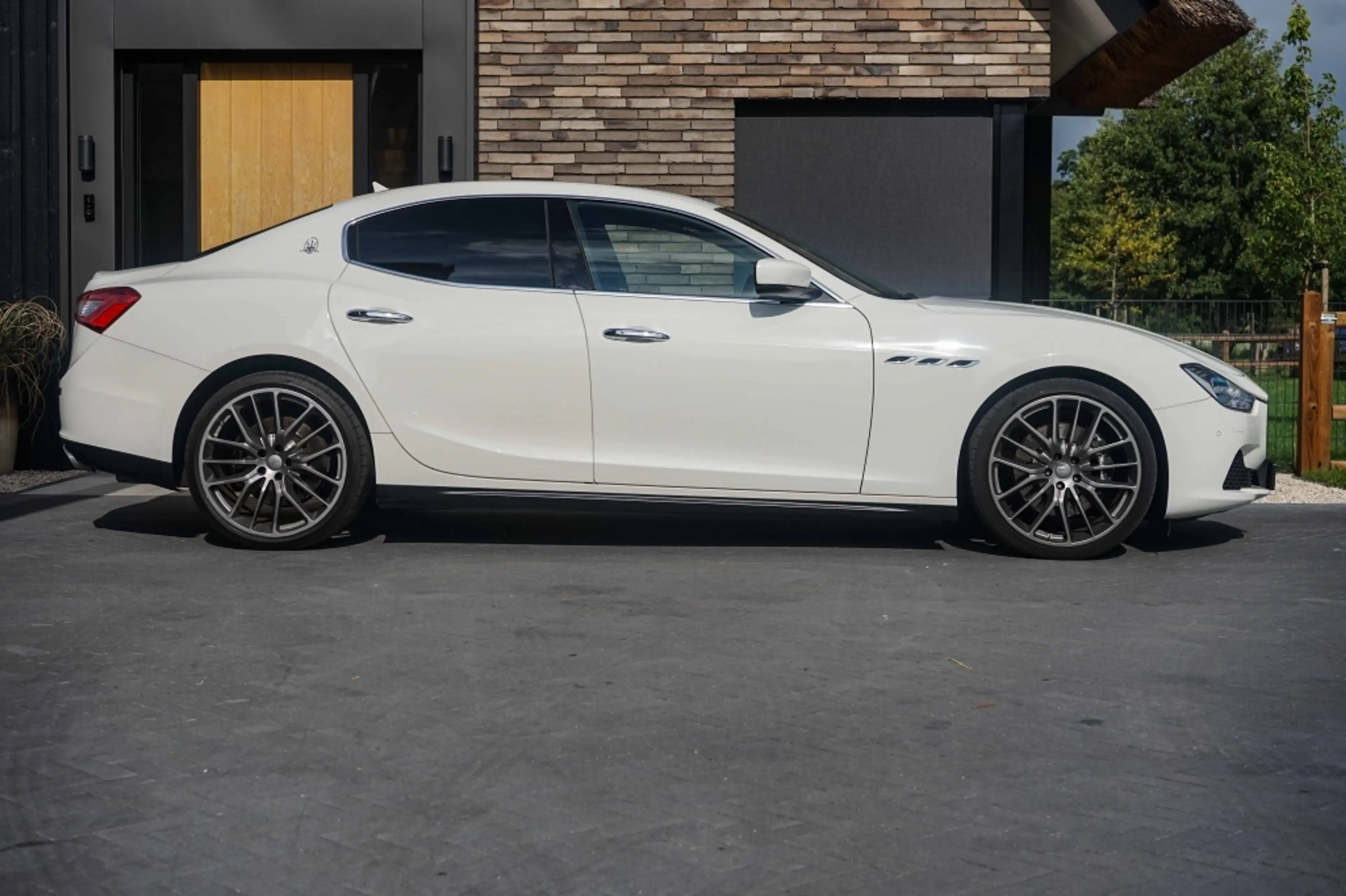 Maserati Ghibli 3.0 S Q4 V6 Bi-turbo 411PK — photo 8