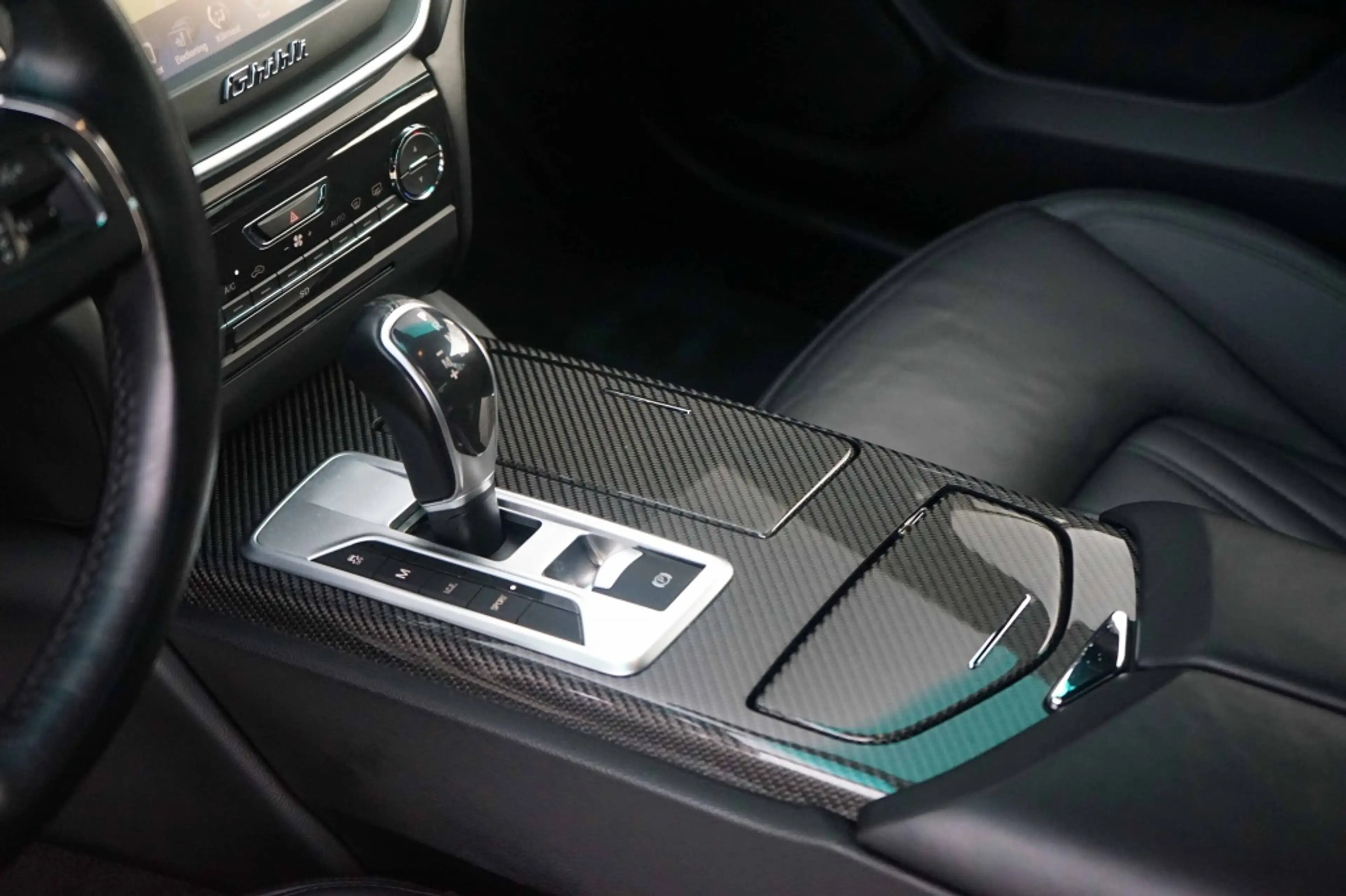Maserati Ghibli 3.0 S Q4 V6 Bi-turbo 411PK — photo 14