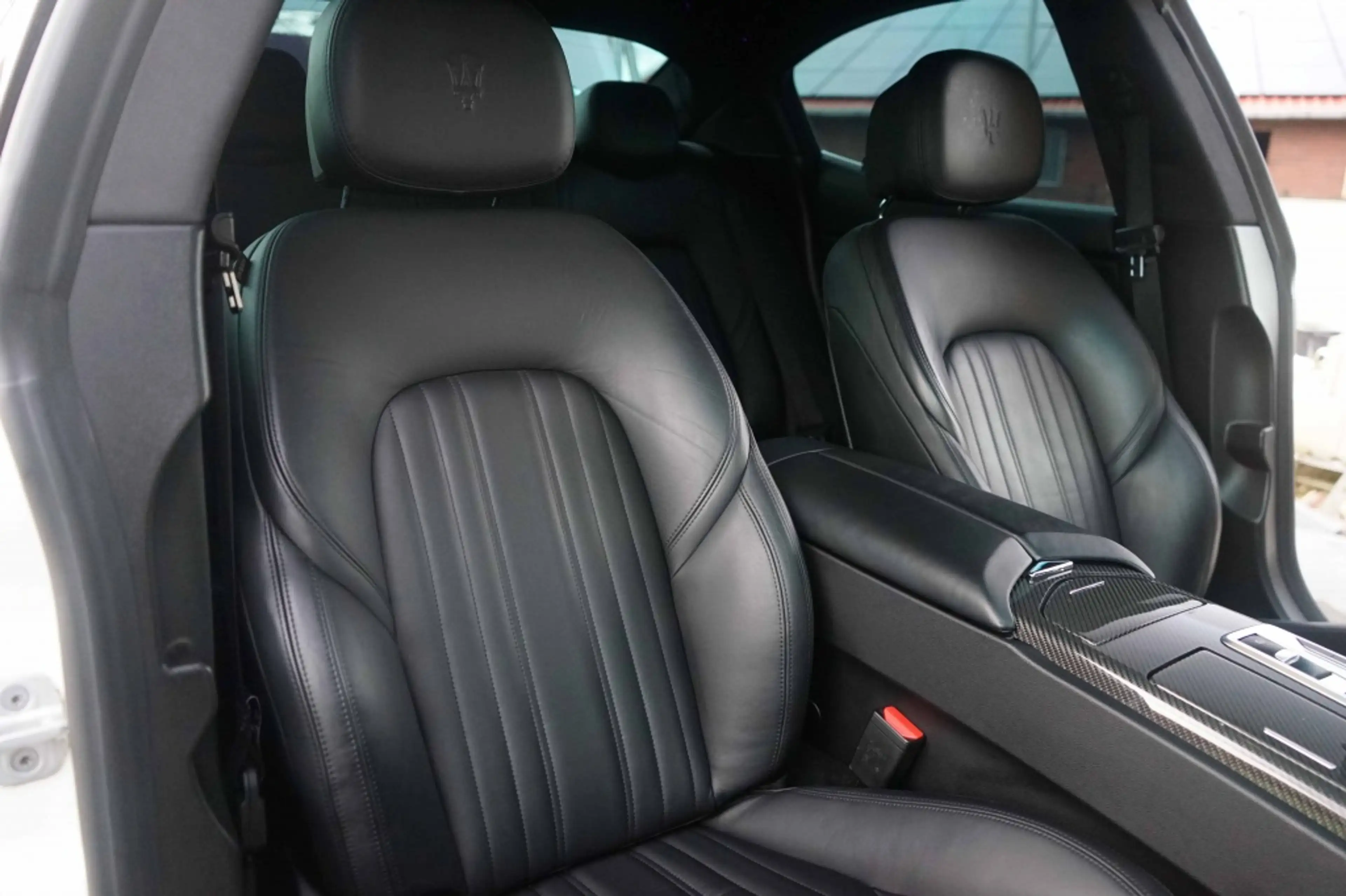 Maserati Ghibli 3.0 S Q4 V6 Bi-turbo 411PK — photo 11