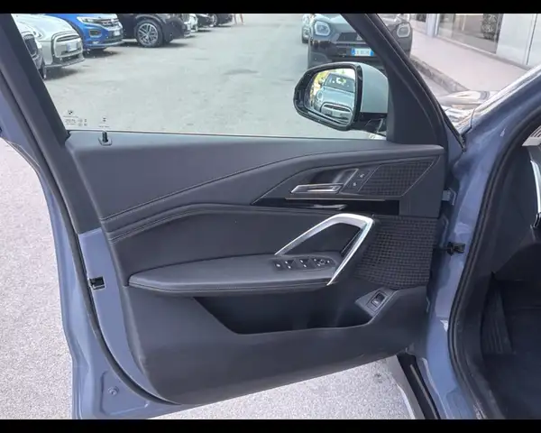 BMW X1 view 13