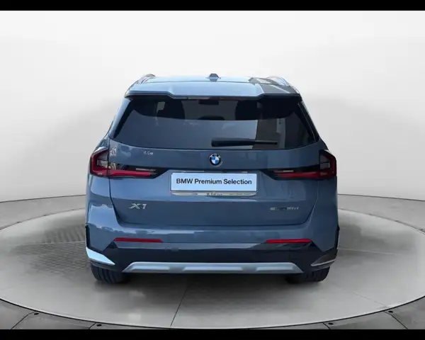 BMW X1 view 7