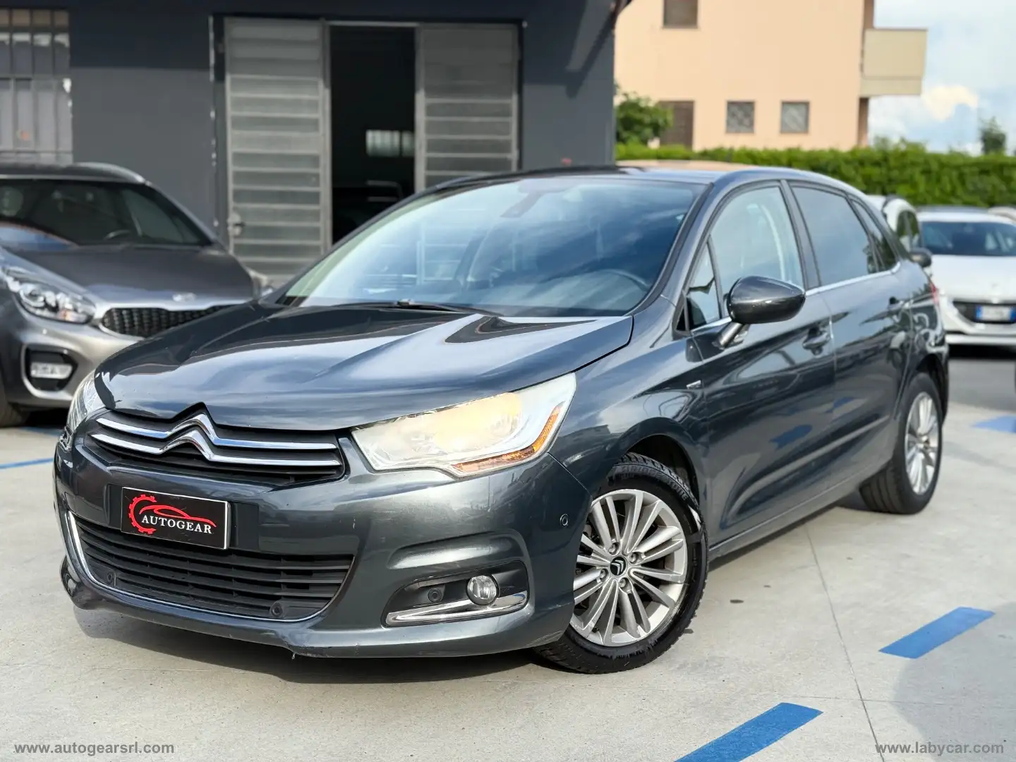 Citroen C4 1.6 e-HDi 110 airdream CMP6 Exclusive Negro - 1