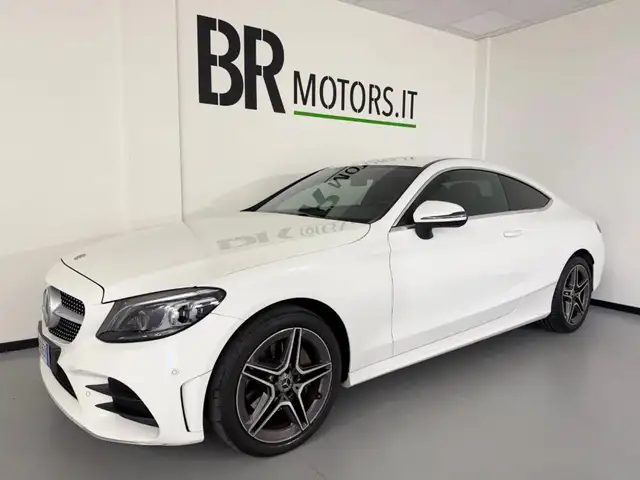 Mercedes-Benz C 220 d 4Matic Coupé Premium AMG Line