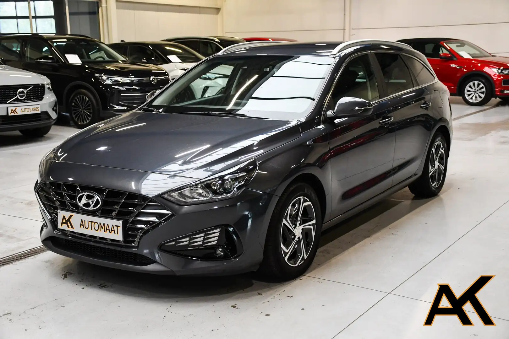 Hyundai i30 i30 Break 1.0i DCT EDITION - NAVI / CAMERA / CC Grijs - 1