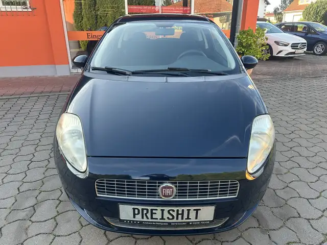 Fiat Grande Punto view 2