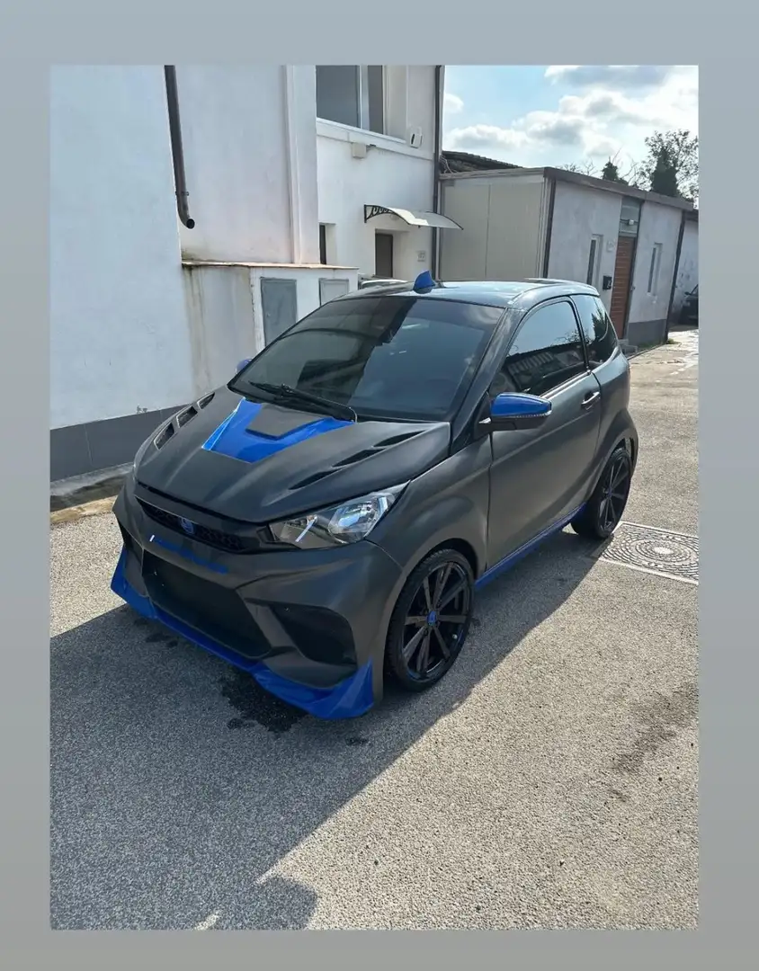 Aixam GTO PERFORMANCE Grigio - 1