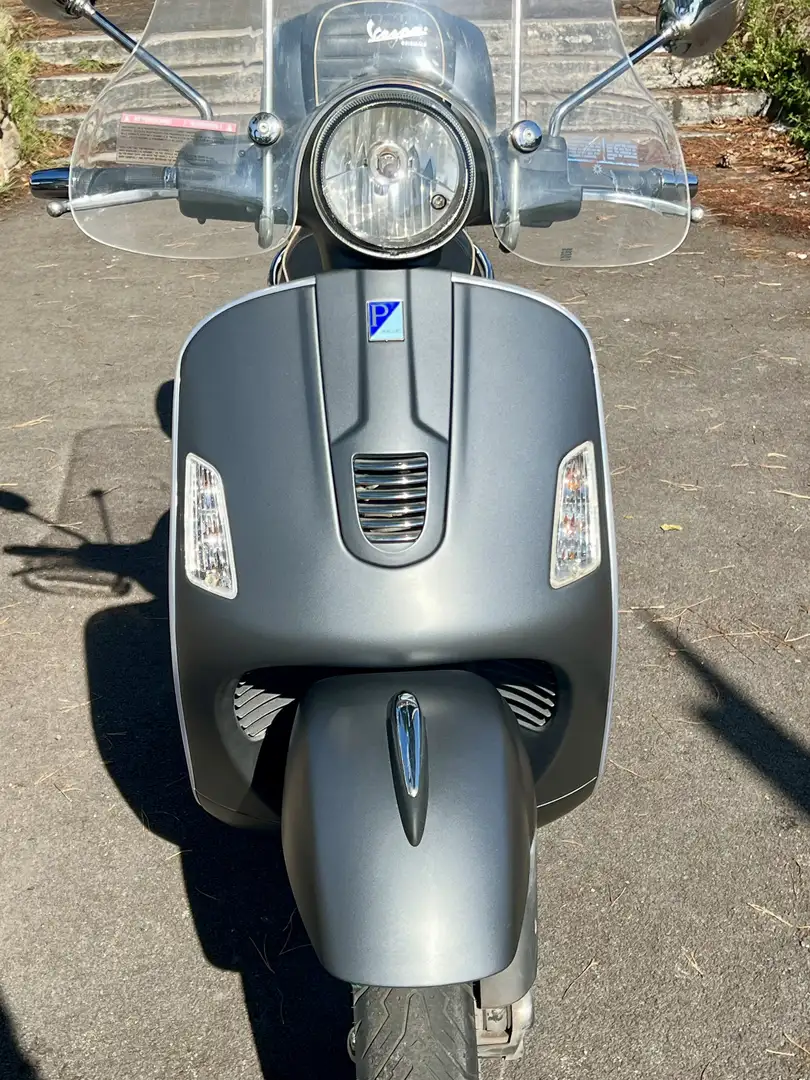 Piaggio GTS 300 - 2