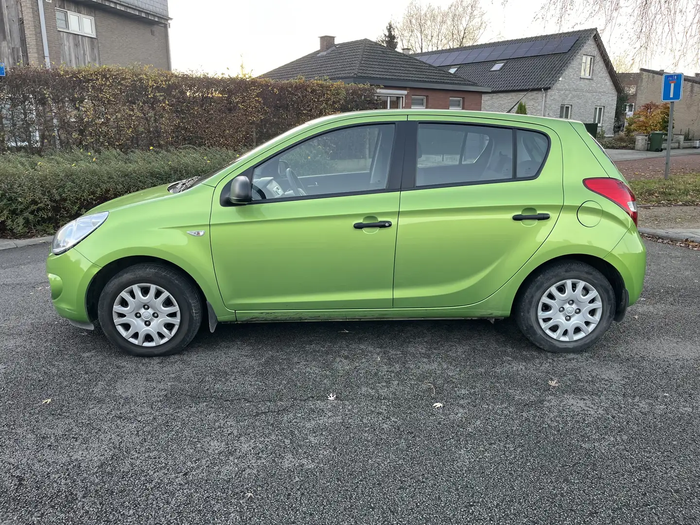 Hyundai i20 1.2i Comfort Groen - 1