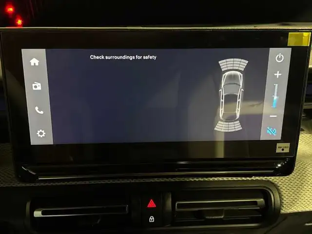 Citroen C3 view 12