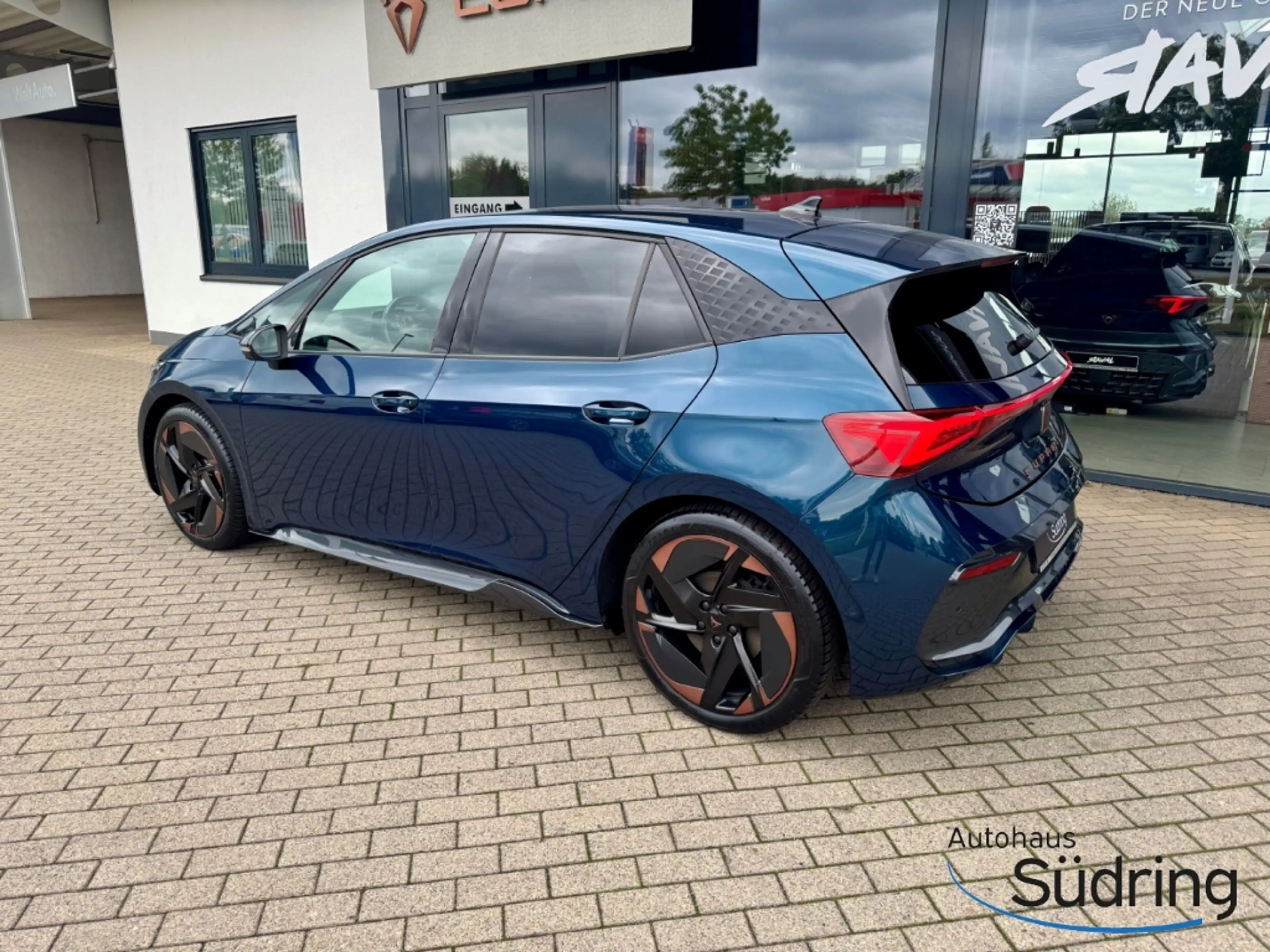 CUPRA Born 58kWh HUD Navi Wärmepumpe beats TopView — photo 4