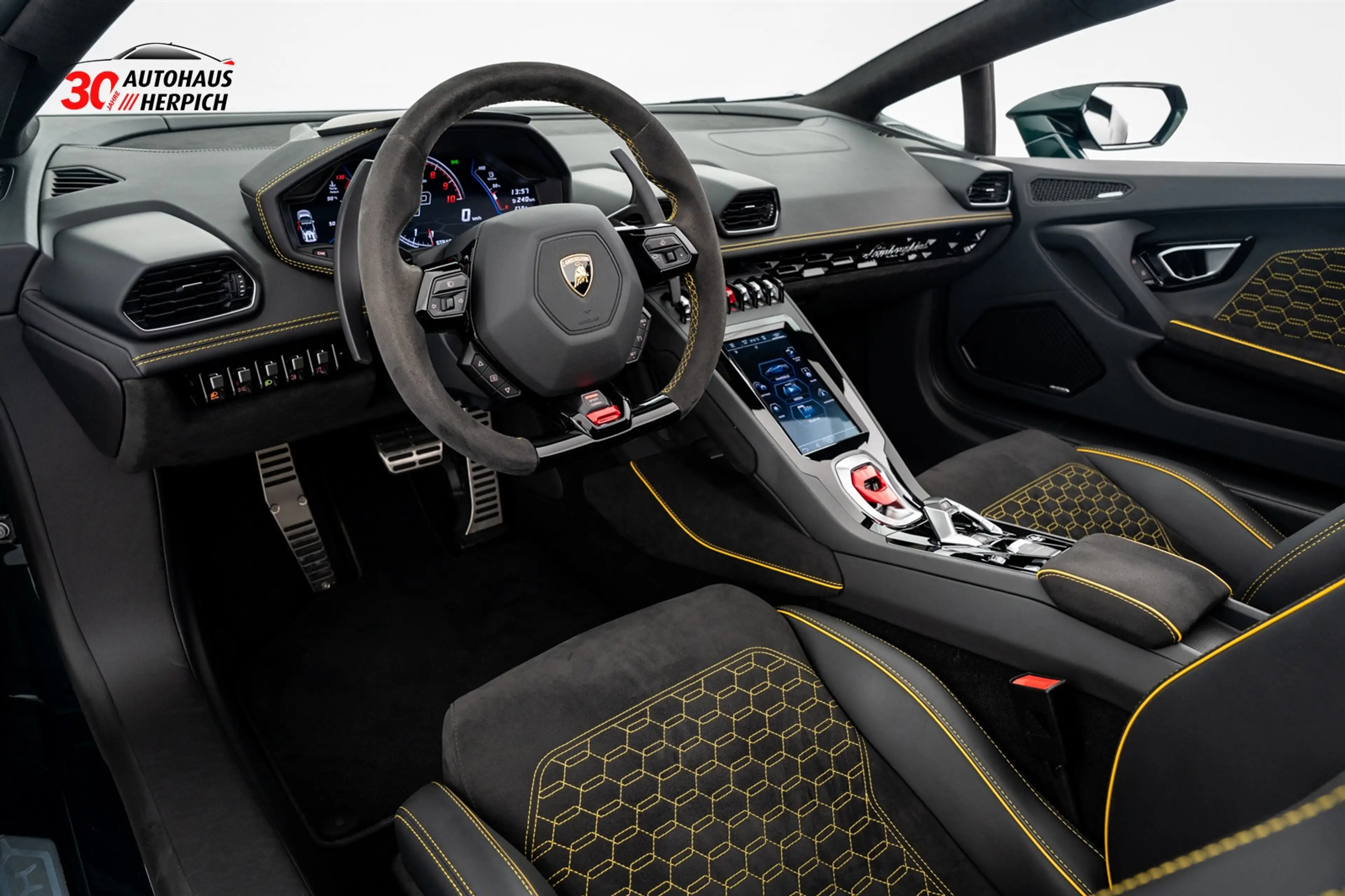 Lamborghini Huracán EVO RWD Spyder Verde Hydra Lift Sensonum — photo 9