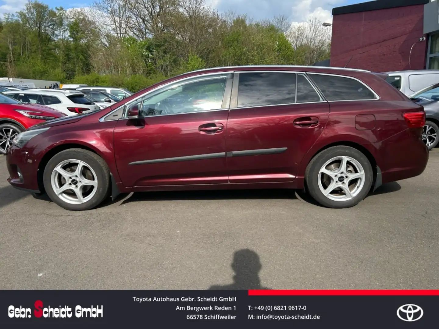 Toyota Avensis Kombi Life 1.8 Multifunktionslenkrad Tempomat Klim Rot - 2
