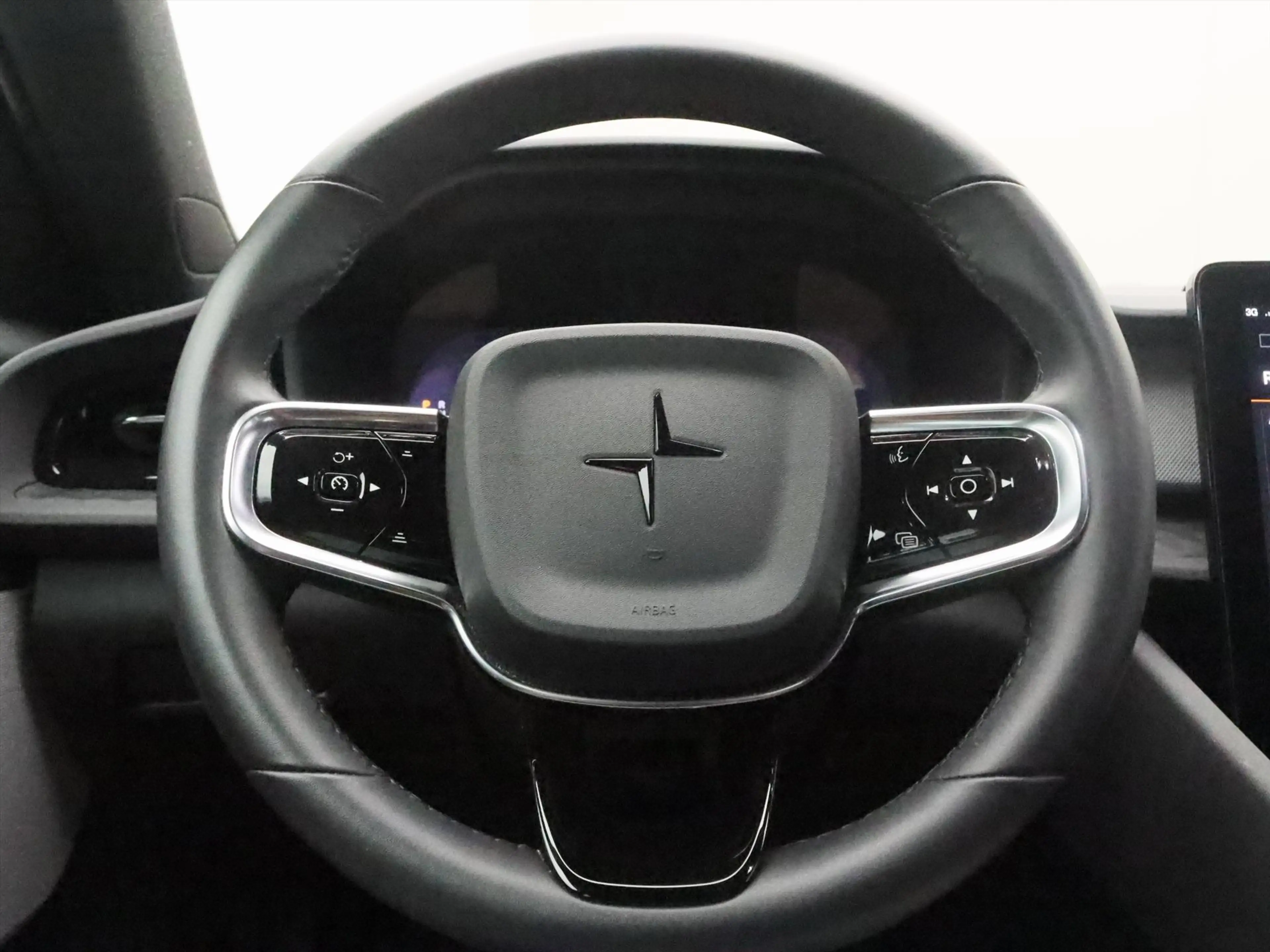 Polestar 2 165kW Standard Range Single Motor 94,52% SoH | Pil — photo 22