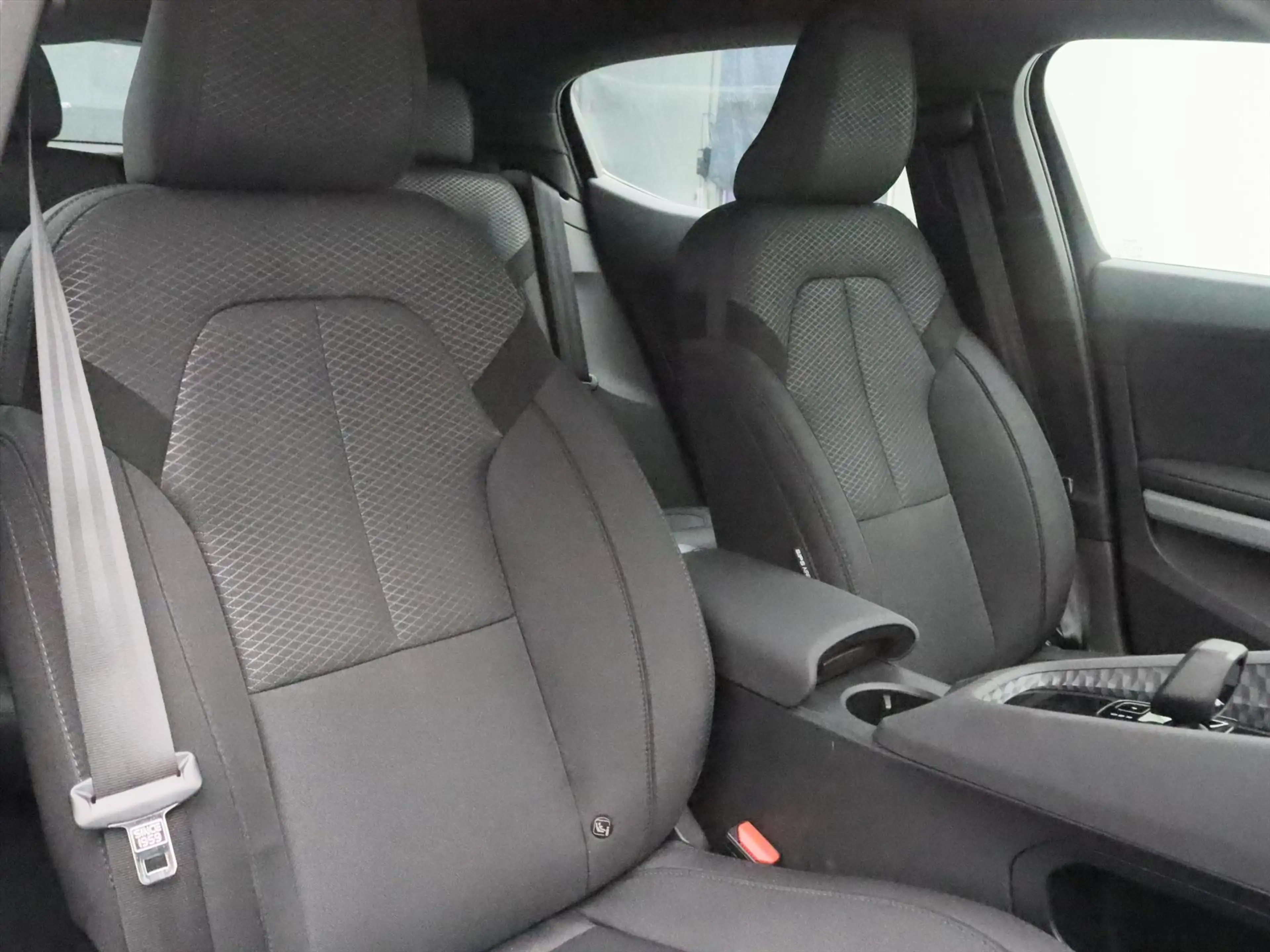 Polestar 2 165kW Standard Range Single Motor 94,52% SoH | Pil — photo 16