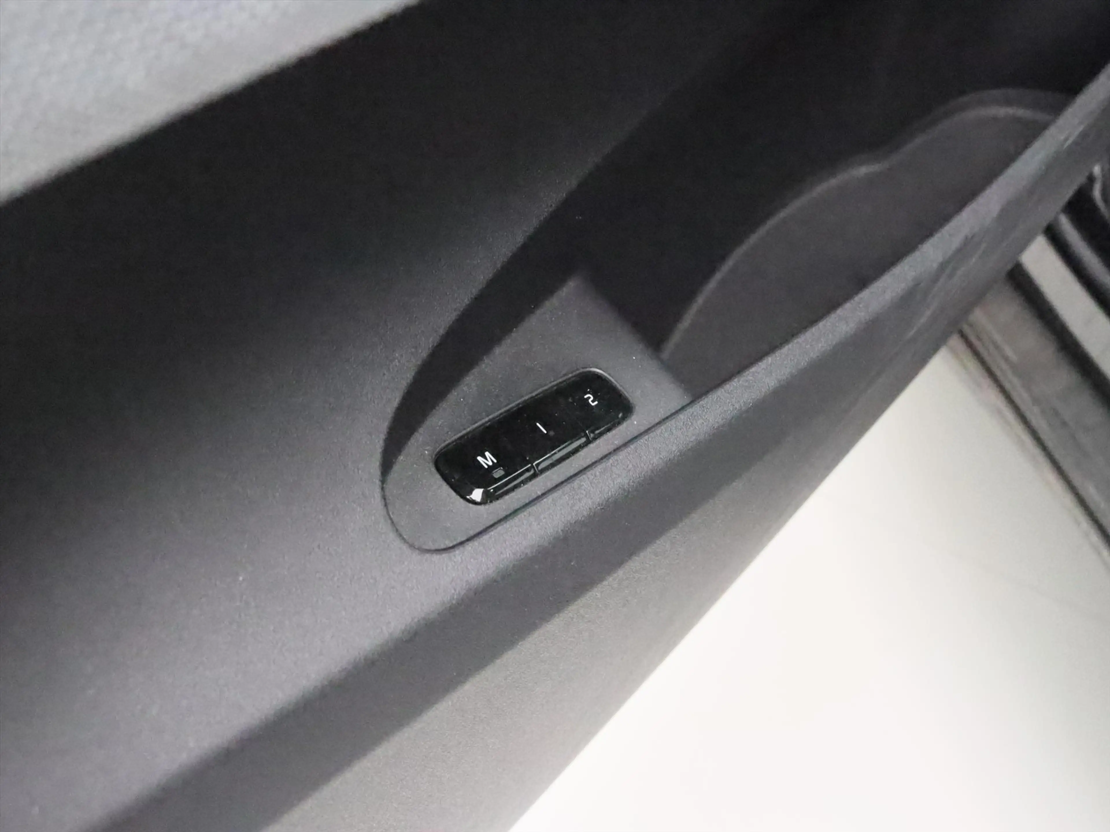 Polestar 2 165kW Standard Range Single Motor 94,52% SoH | Pil — photo 20