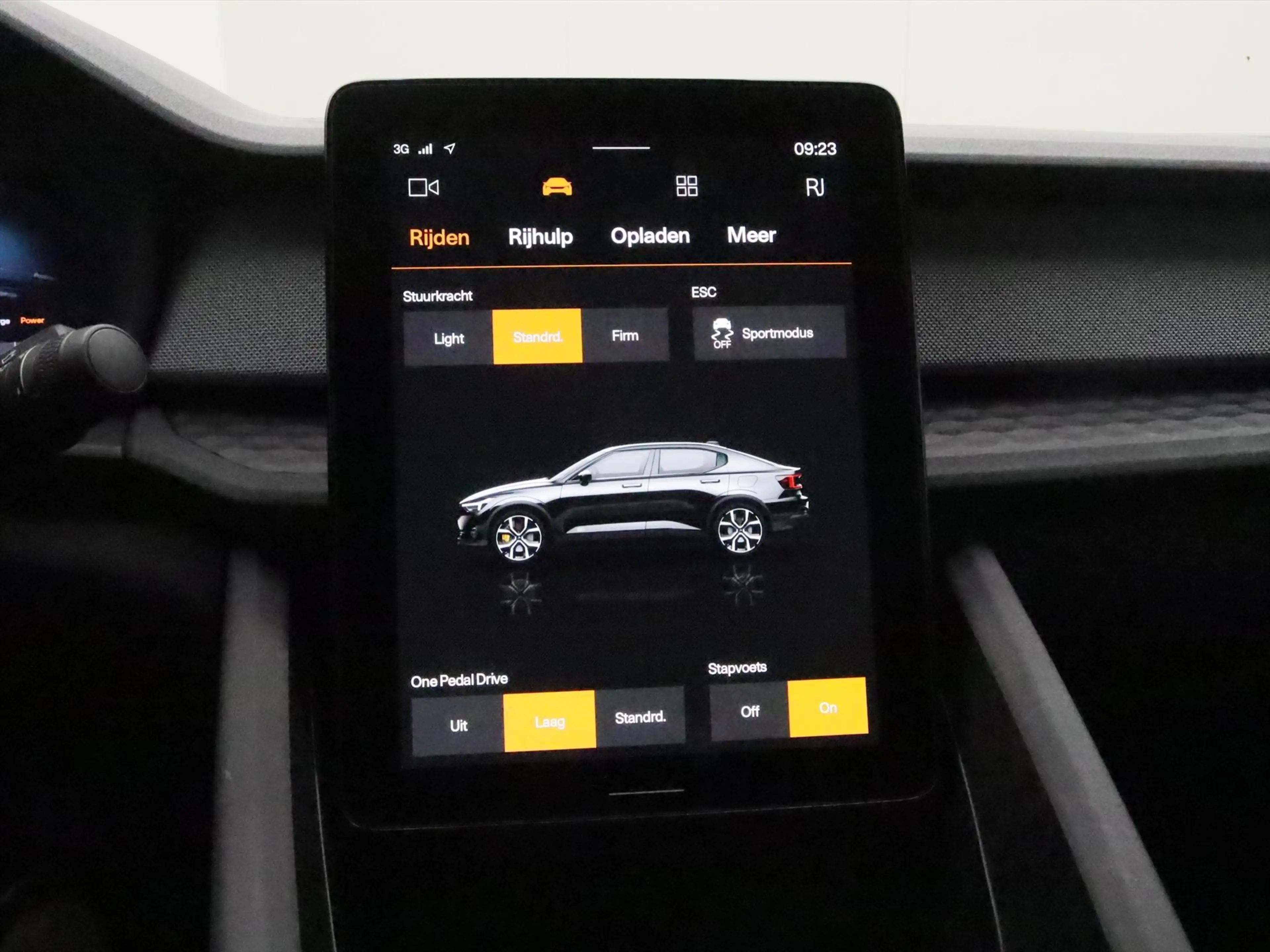Polestar 2 165kW Standard Range Single Motor 94,52% SoH | Pil — photo 29