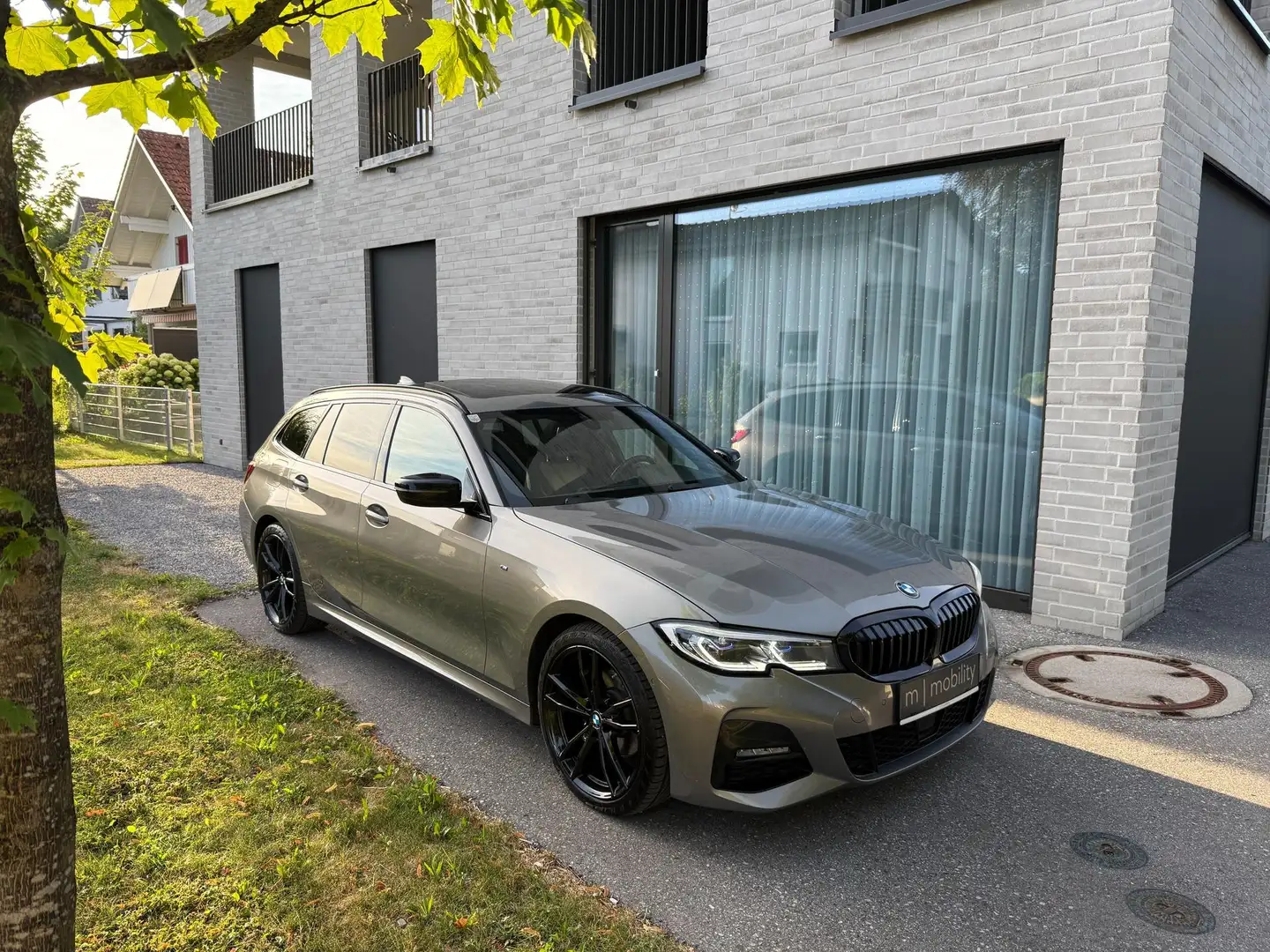 BMW Sonstige Touring 3er - 320 d Mild Hybrid xDrive M Sport ... Grau - 1