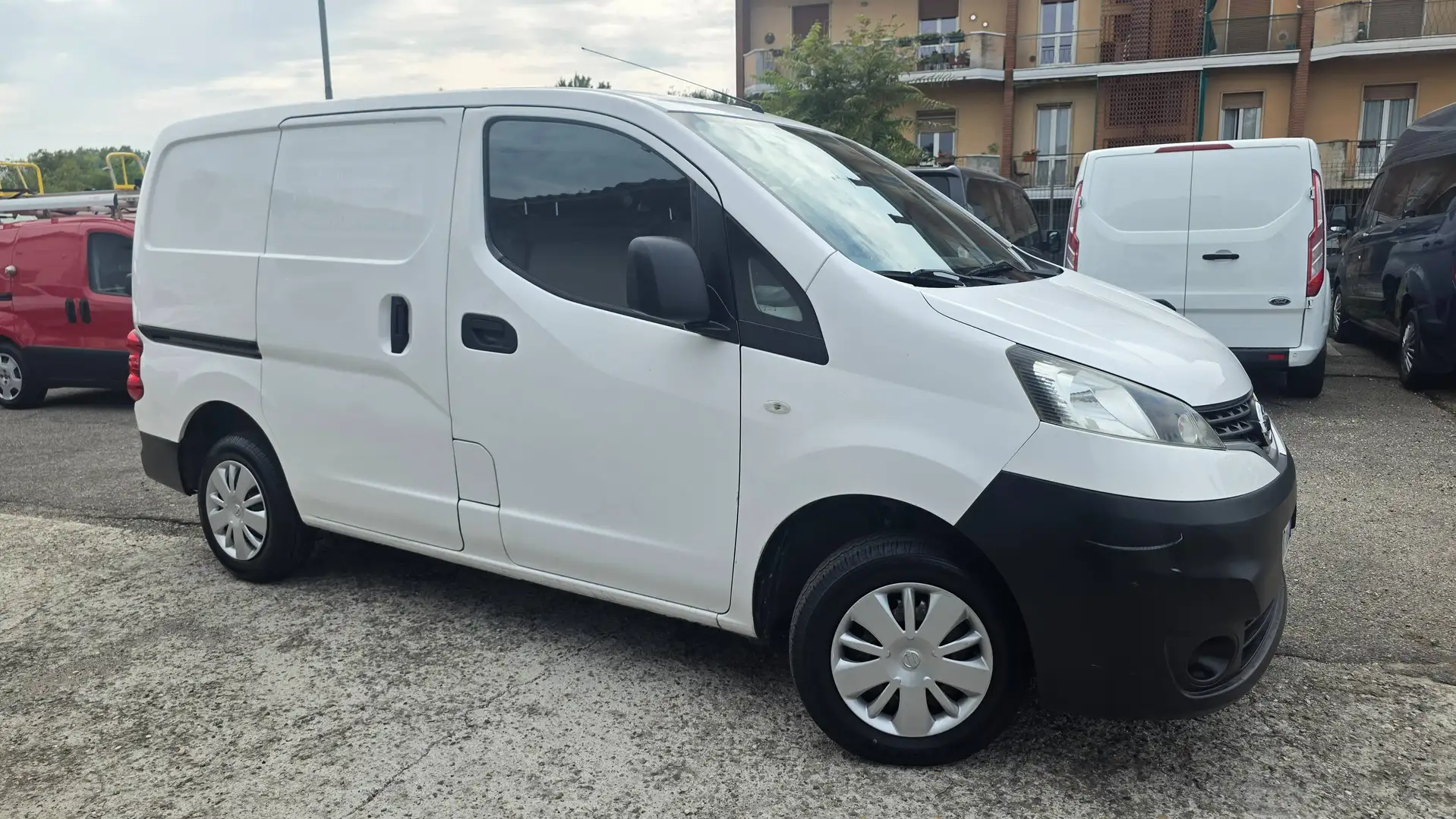 Nissan NV200 1.5 dCi 110CV Furgone Weiß - 1