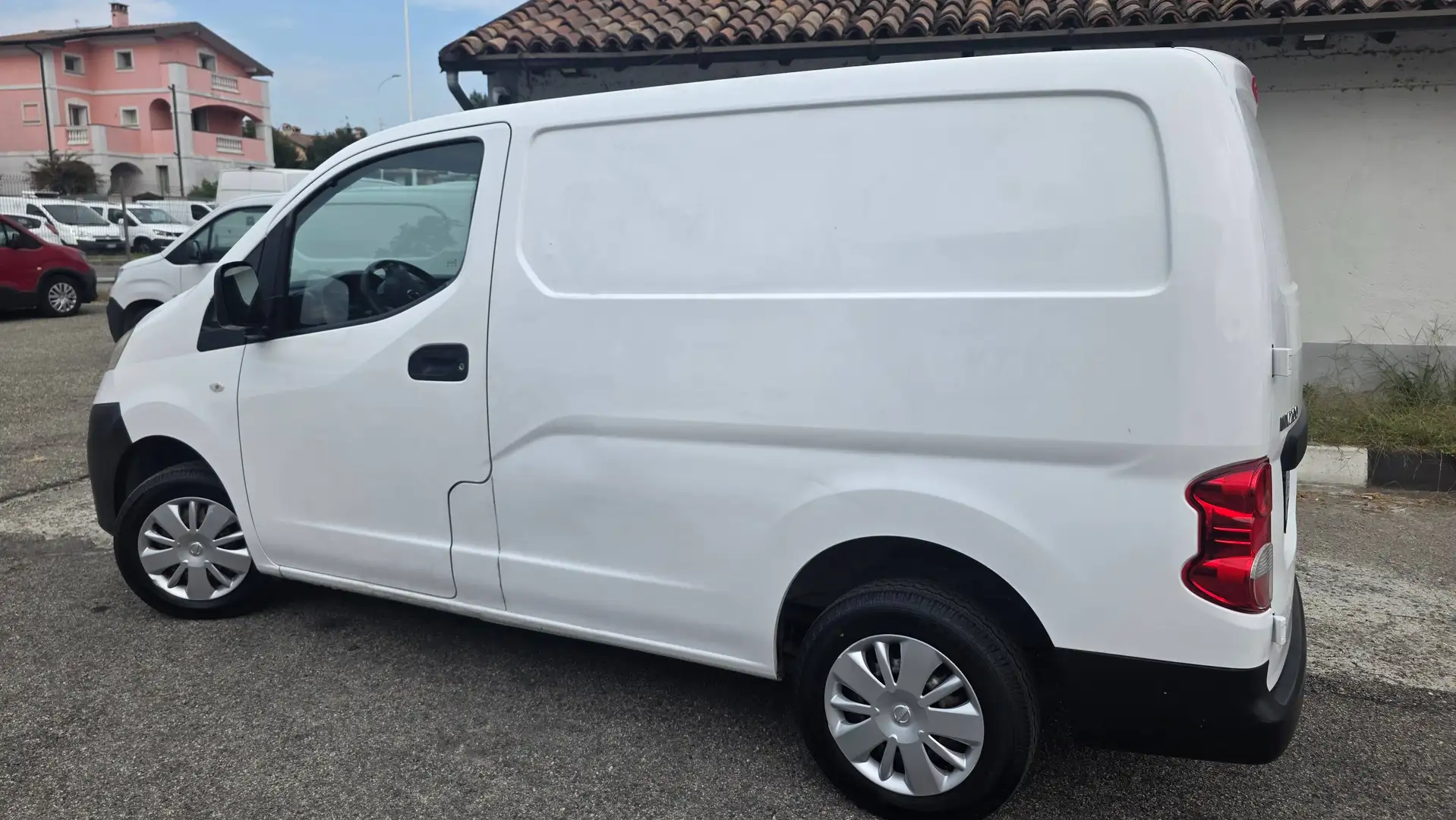 Nissan NV200 1.5 dCi 110CV Furgone Weiß - 2