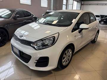 Rio III 5p 1.2 cvvt Cool E6 NEOPATENTATI OK