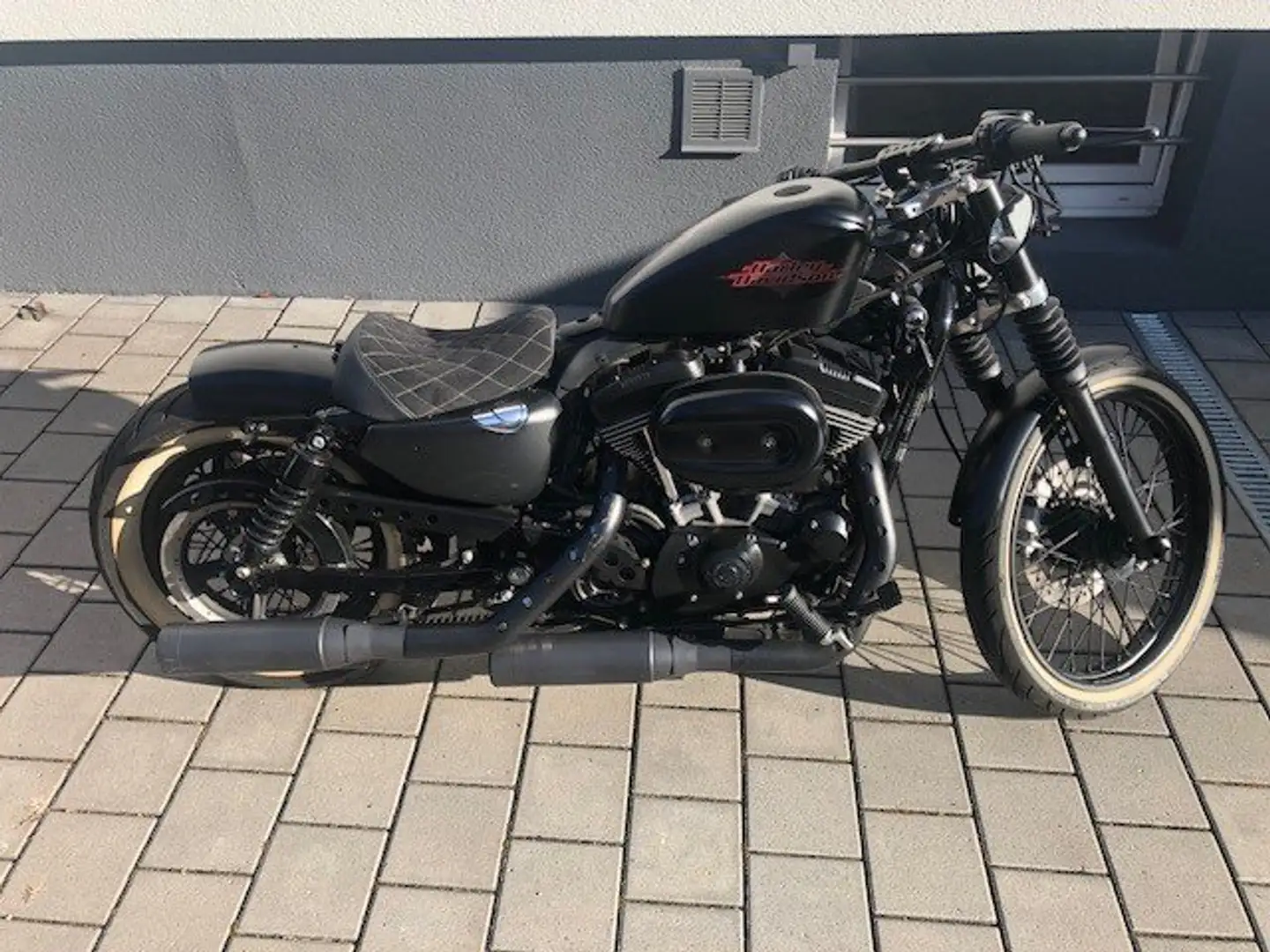 Harley-Davidson Sportster XL 883 Schwarz - 1