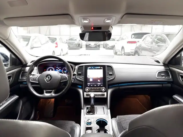Renault Talisman view 9