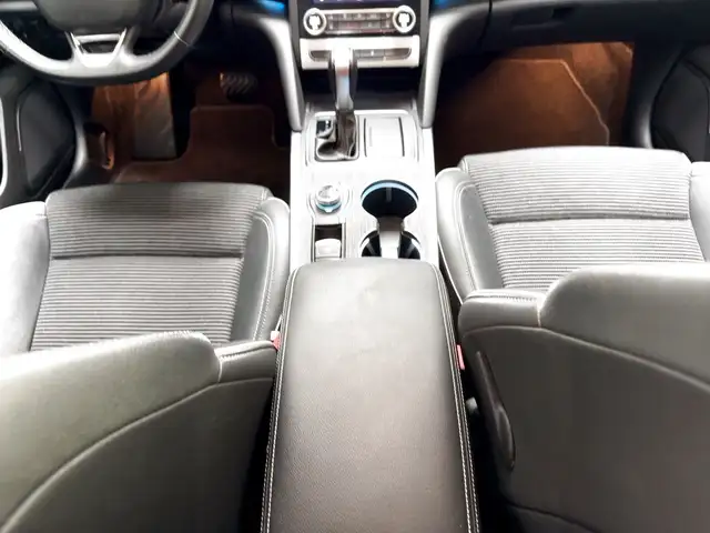 Renault Talisman view 14