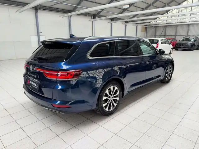 Renault Talisman view 5