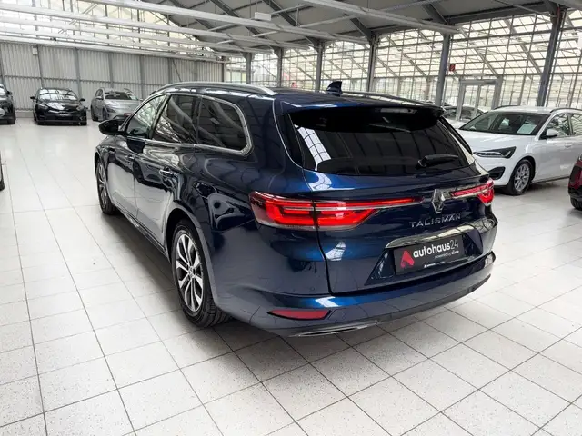 Renault Talisman view 4