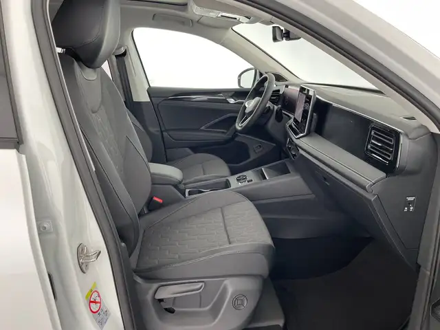 Volkswagen Tiguan view 10