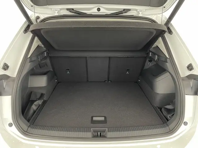 Volkswagen Tiguan view 7