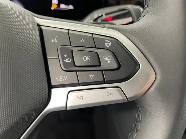 Volkswagen Tiguan view 15