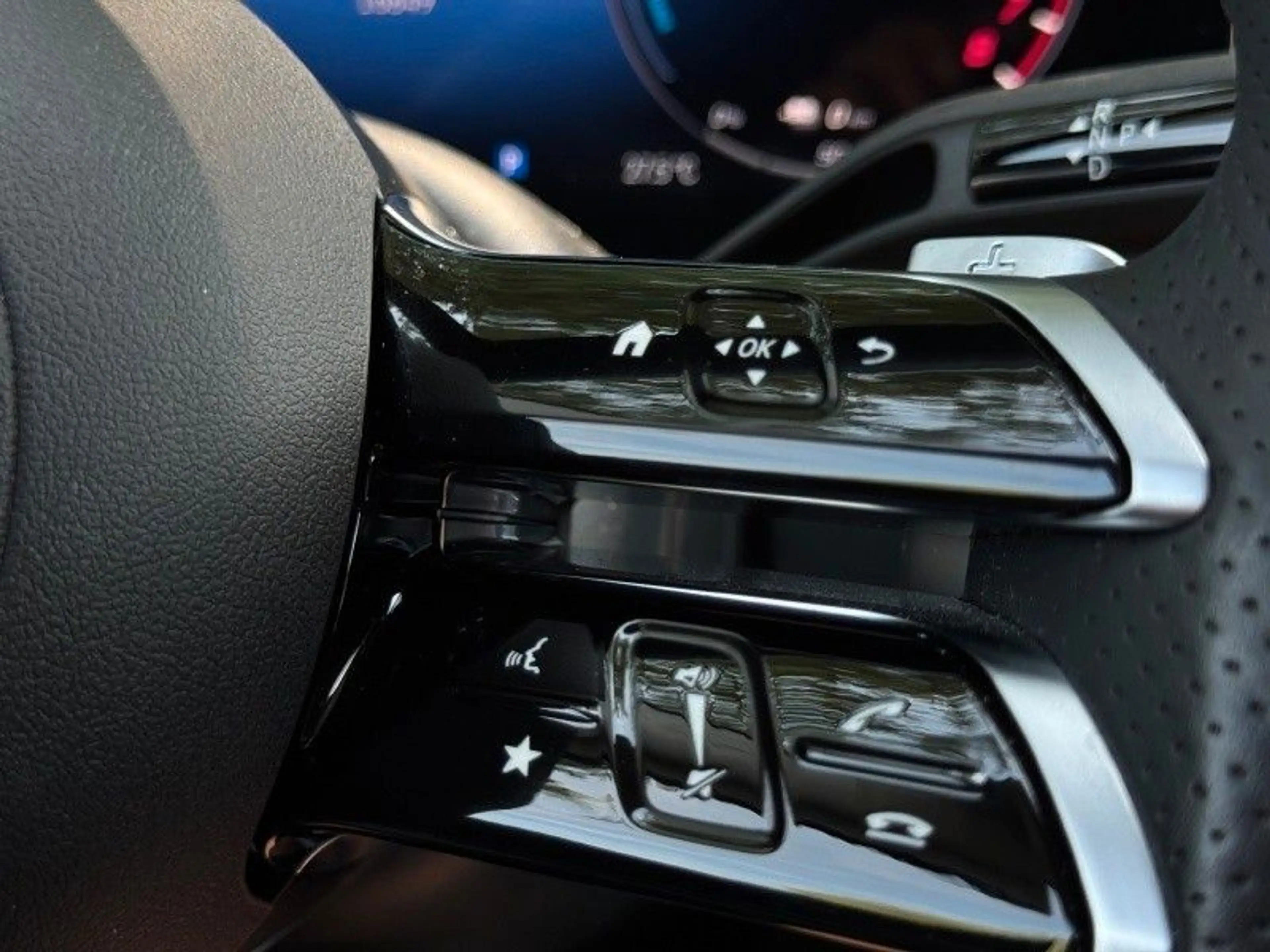 Mercedes-Benz C 300 C Limousine C 300 e — photo 15