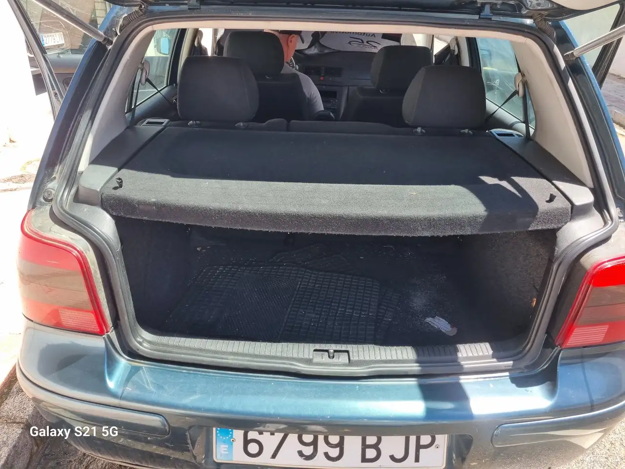 Volkswagen Golf 1.6 Conceptline 100, foto 10
