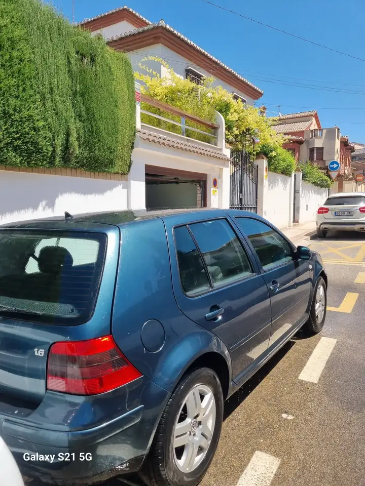 Volkswagen Golf 1.6 Conceptline 100, foto 1
