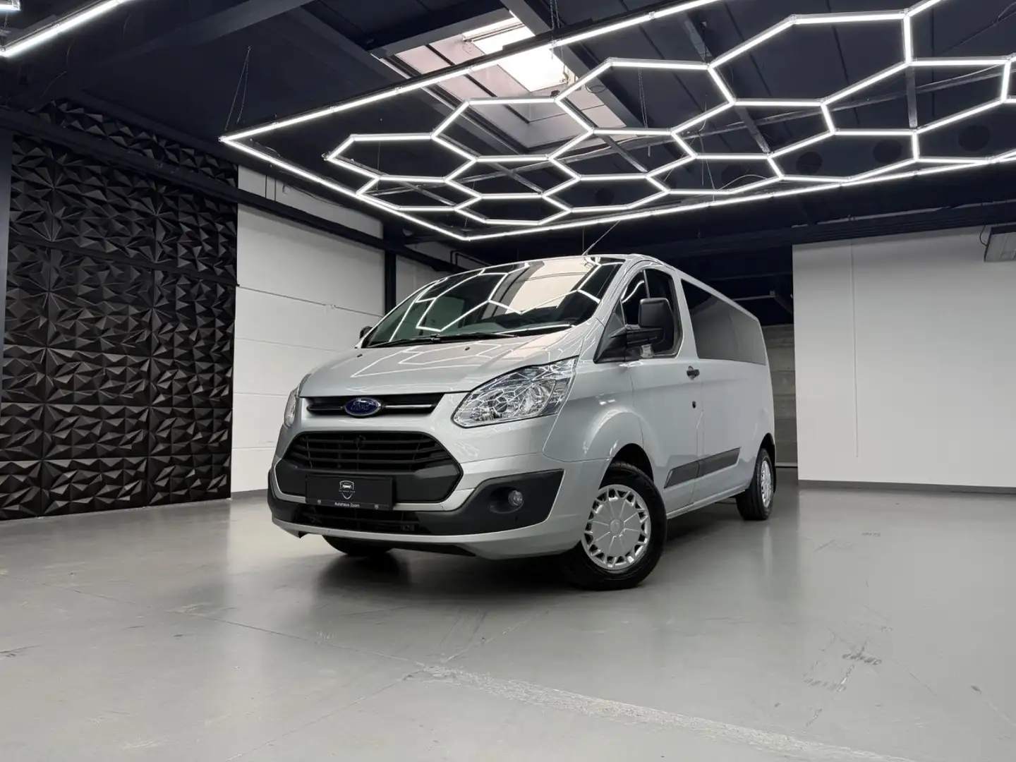 Ford Transit Custom L2 2.HD/AHK/9Sitzer/8xReifen/TÜV Argento - 1