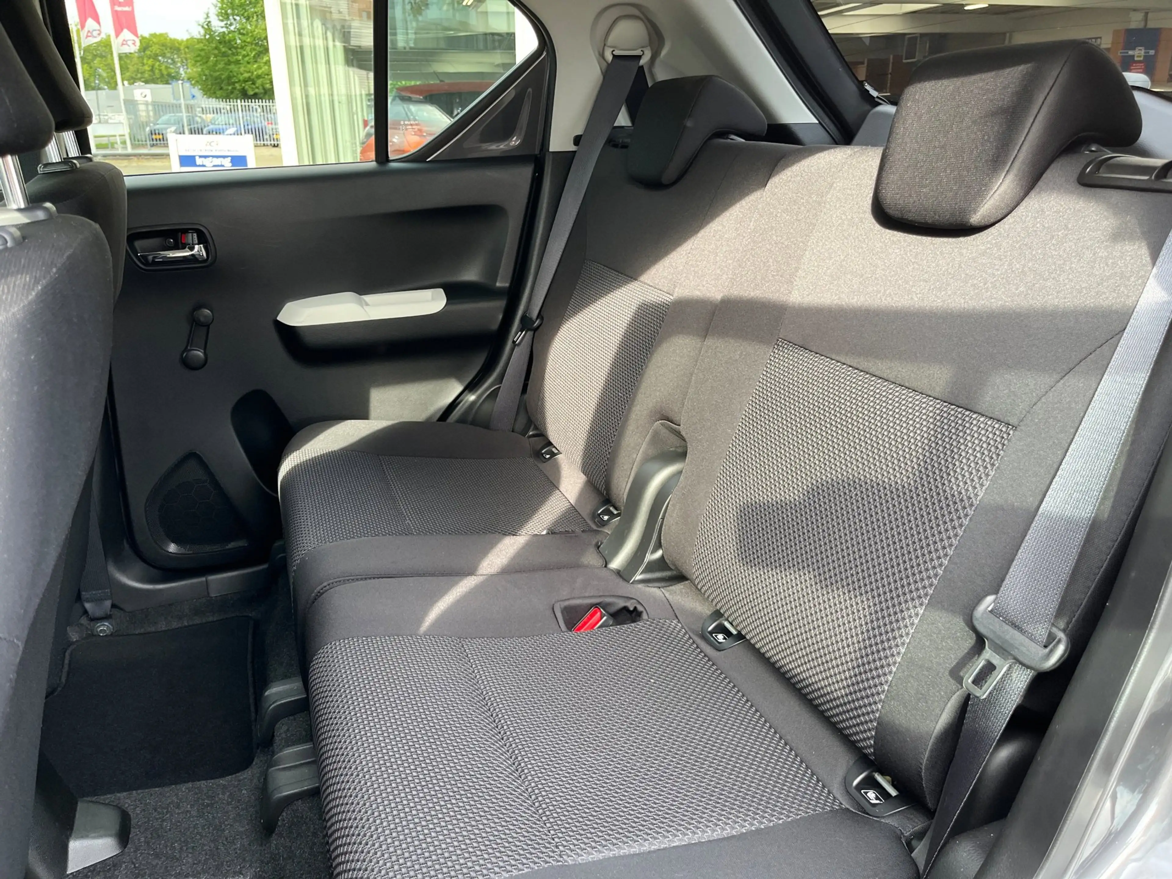 Suzuki Ignis 1.2 Select AUTOMAAT Airco / Navigatie — photo 9