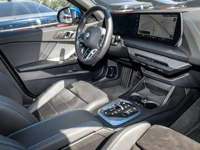 BMW 1 Series view 14