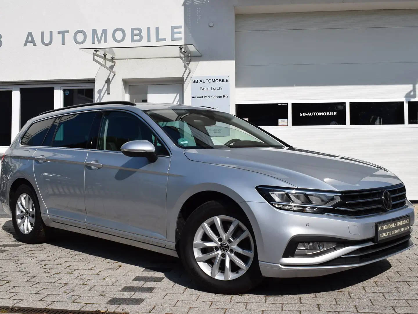Volkswagen Passat Variant Business 2.0 TDI ACC/Navi/LED/Cam/ALU Grau - 1