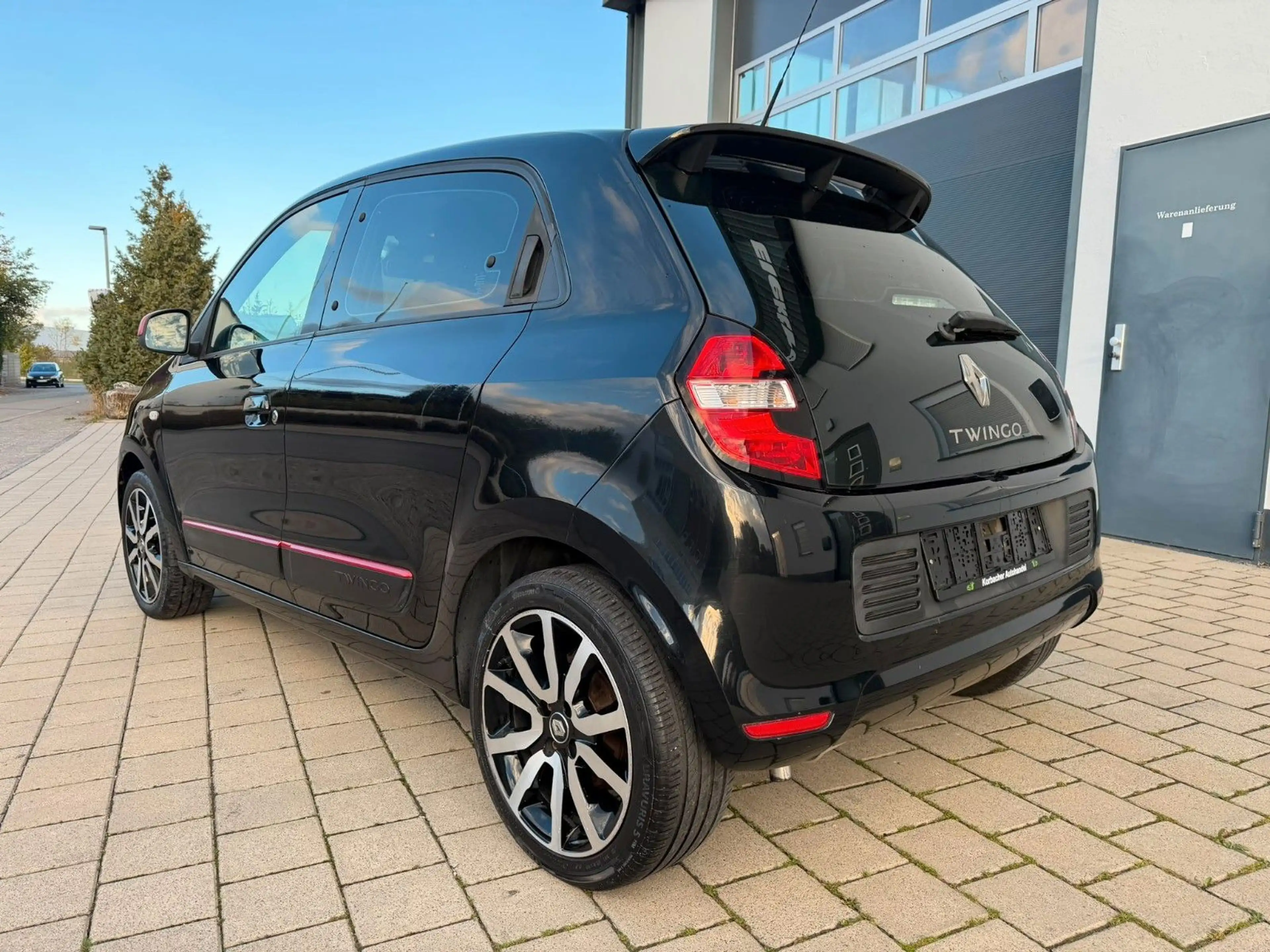 Renault Twingo Luxe — photo 4