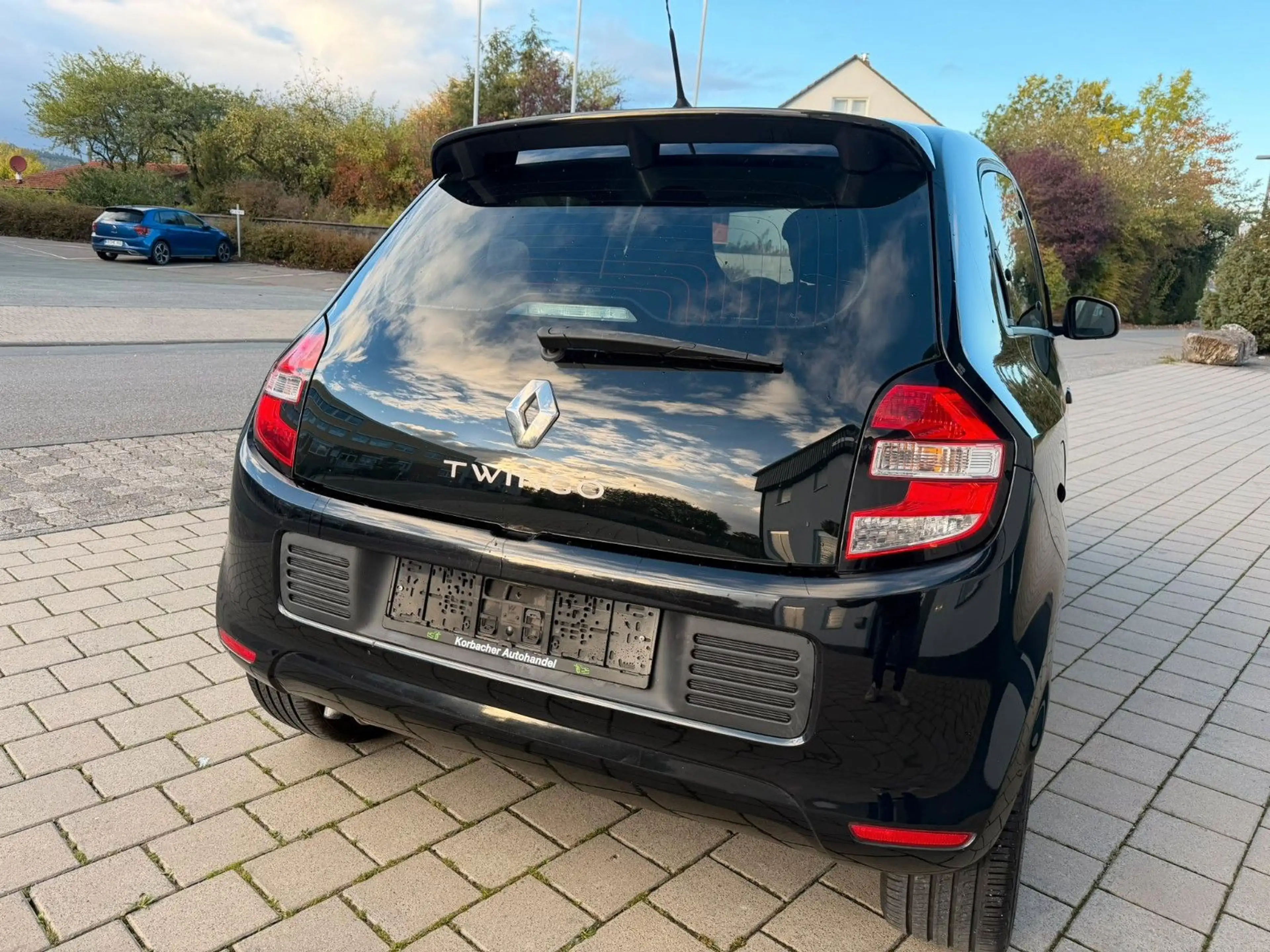 Renault Twingo Luxe — photo 3
