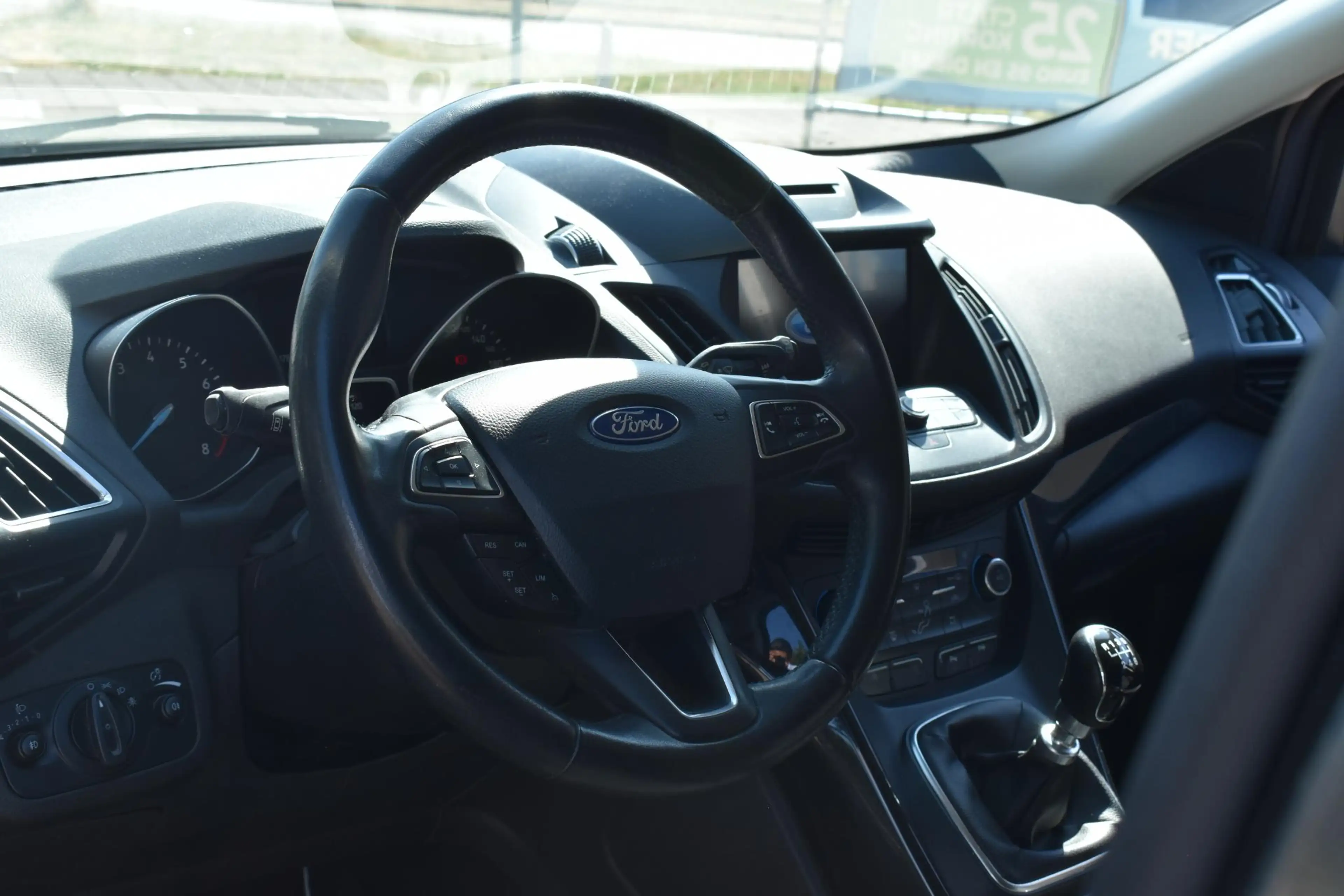 Ford Kuga 1.5 EcoBoost Titanium 2e Eigenaar | BSM | Navigati — photo 2