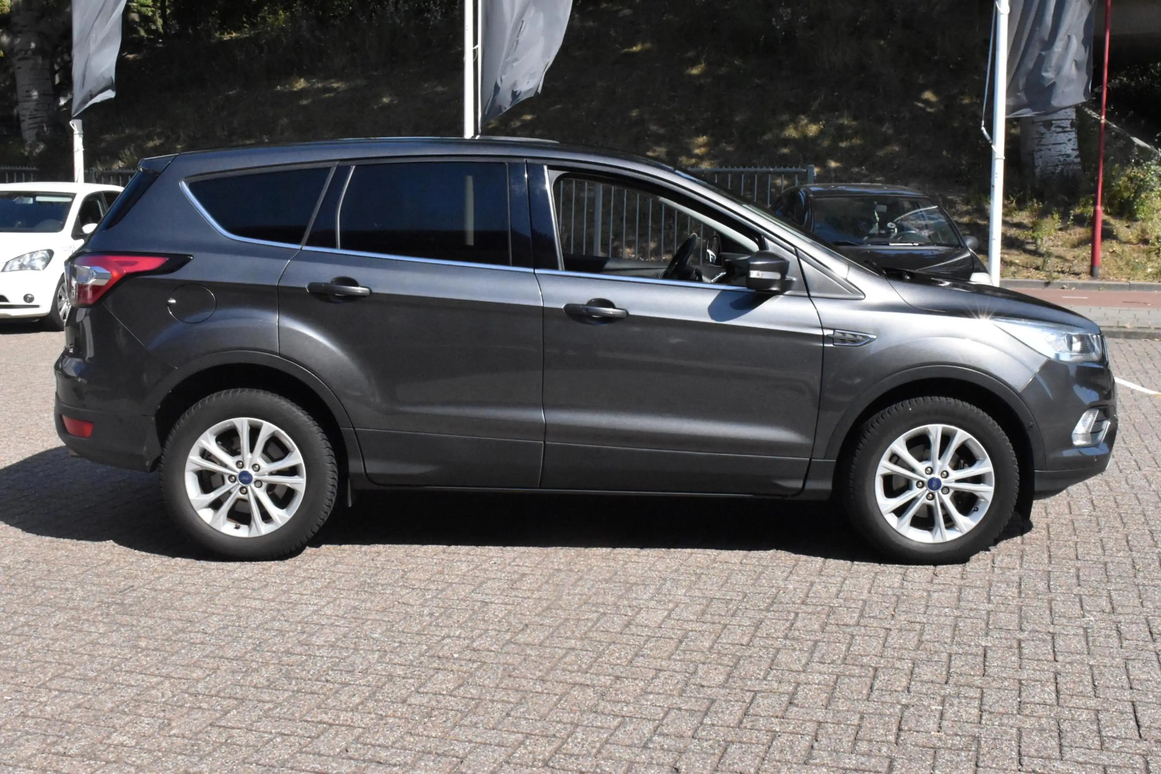 Ford Kuga 1.5 EcoBoost Titanium 2e Eigenaar | BSM | Navigati — photo 14