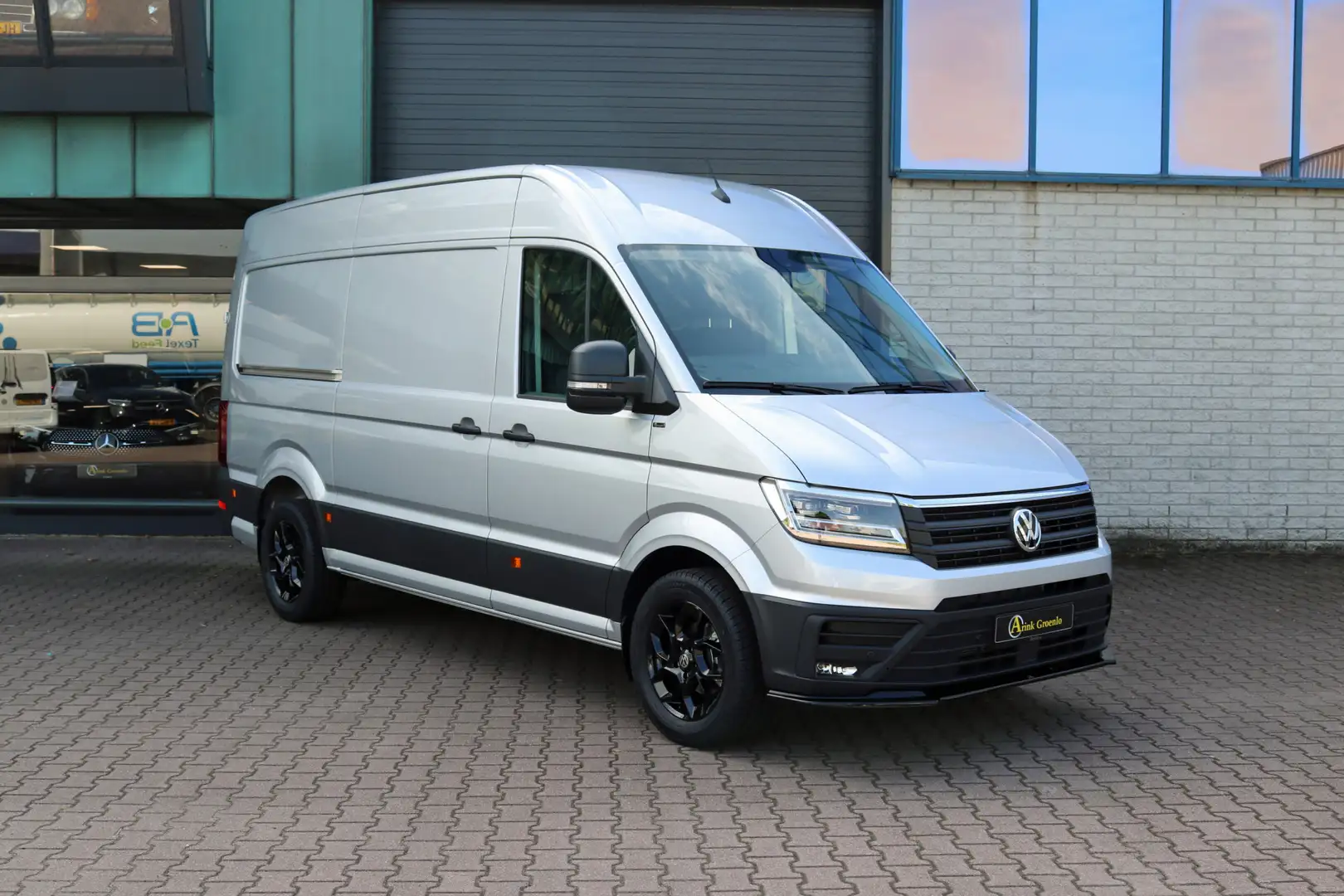 Volkswagen Crafter 35 2.0 Tdi L3H3 177Pk BPM vrij DSG-8 TREKHAAK BETI Silver - 1