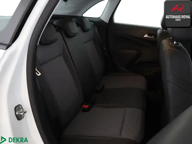 Opel Crossland X view 11