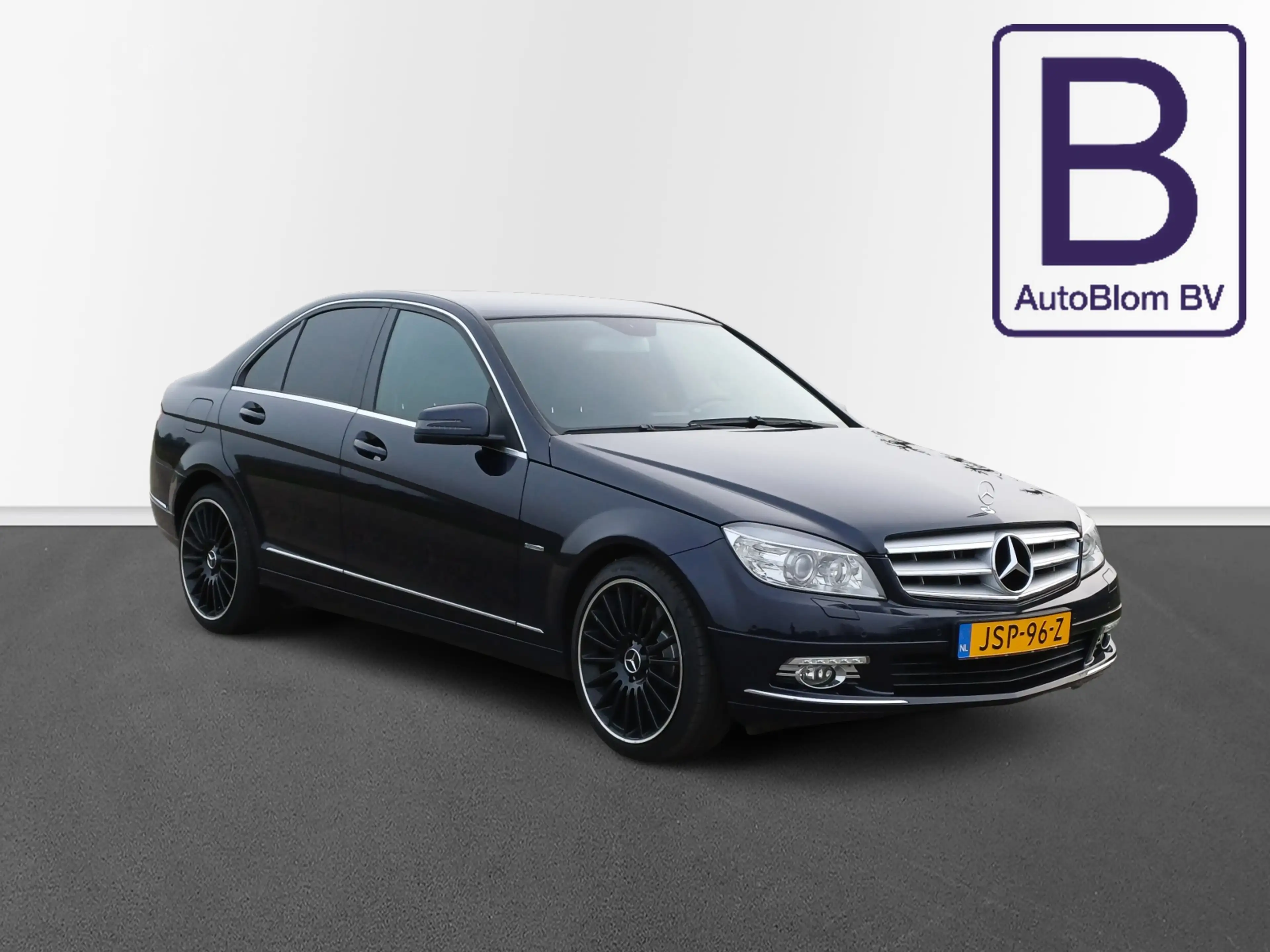 Mercedes-Benz C 350 CGI BlueEFFICIENCY Elegance — photo 5