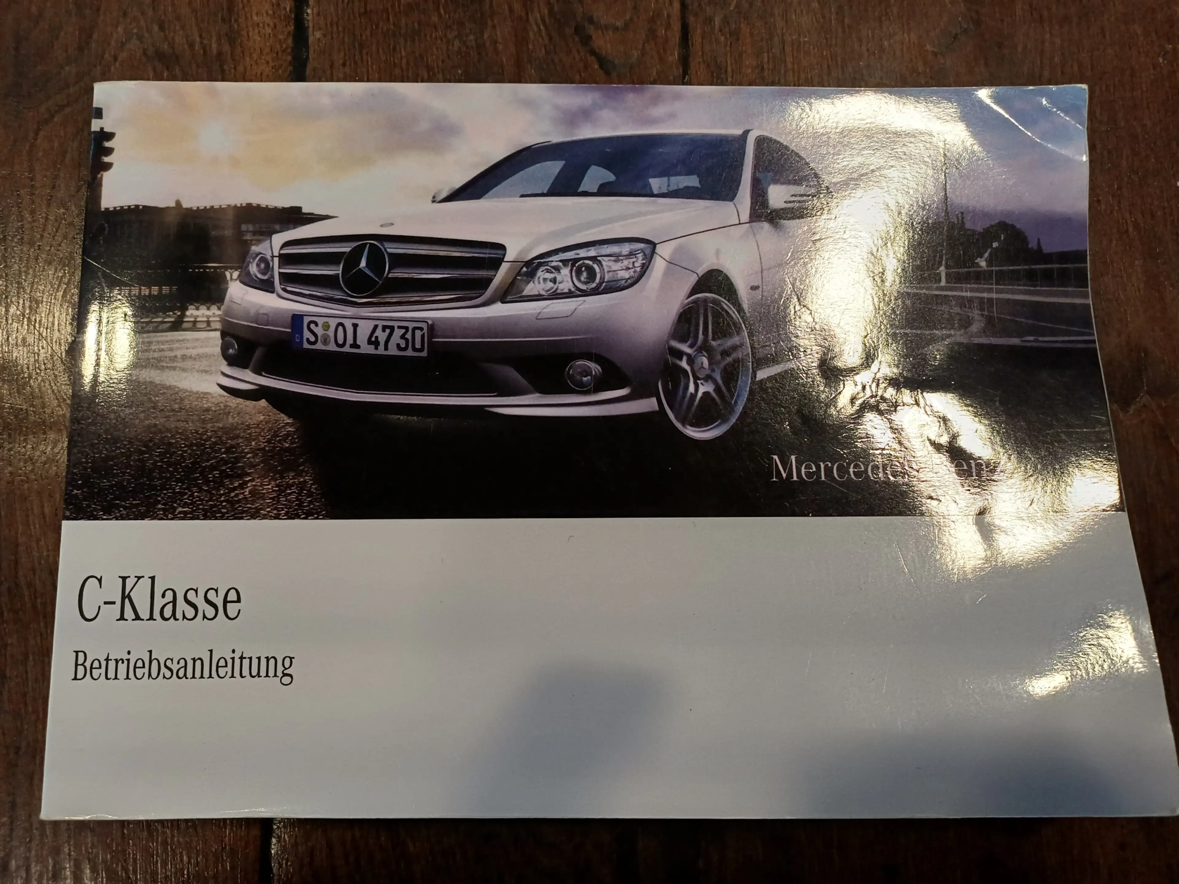 Mercedes-Benz C 350 CGI BlueEFFICIENCY Elegance — photo 45