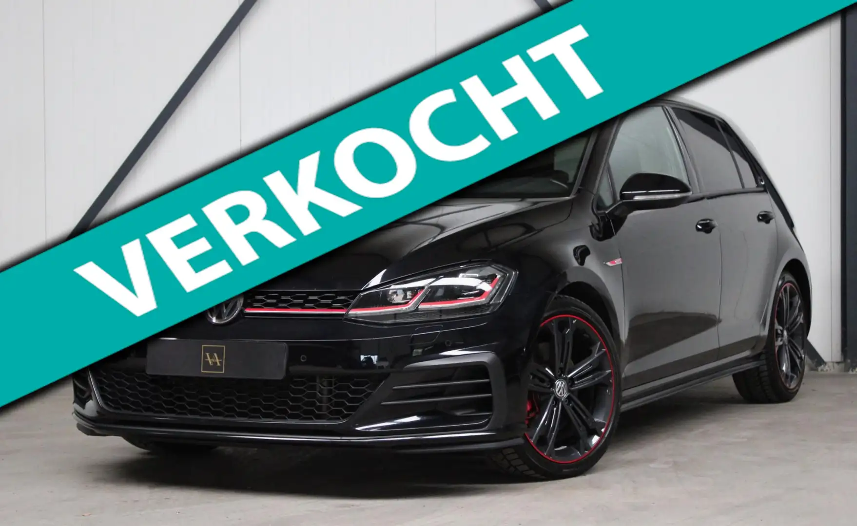 Volkswagen Golf GTI 2.0 TSI DSG l Pano l Alcantara l Dyn achterlichten Zwart - 1