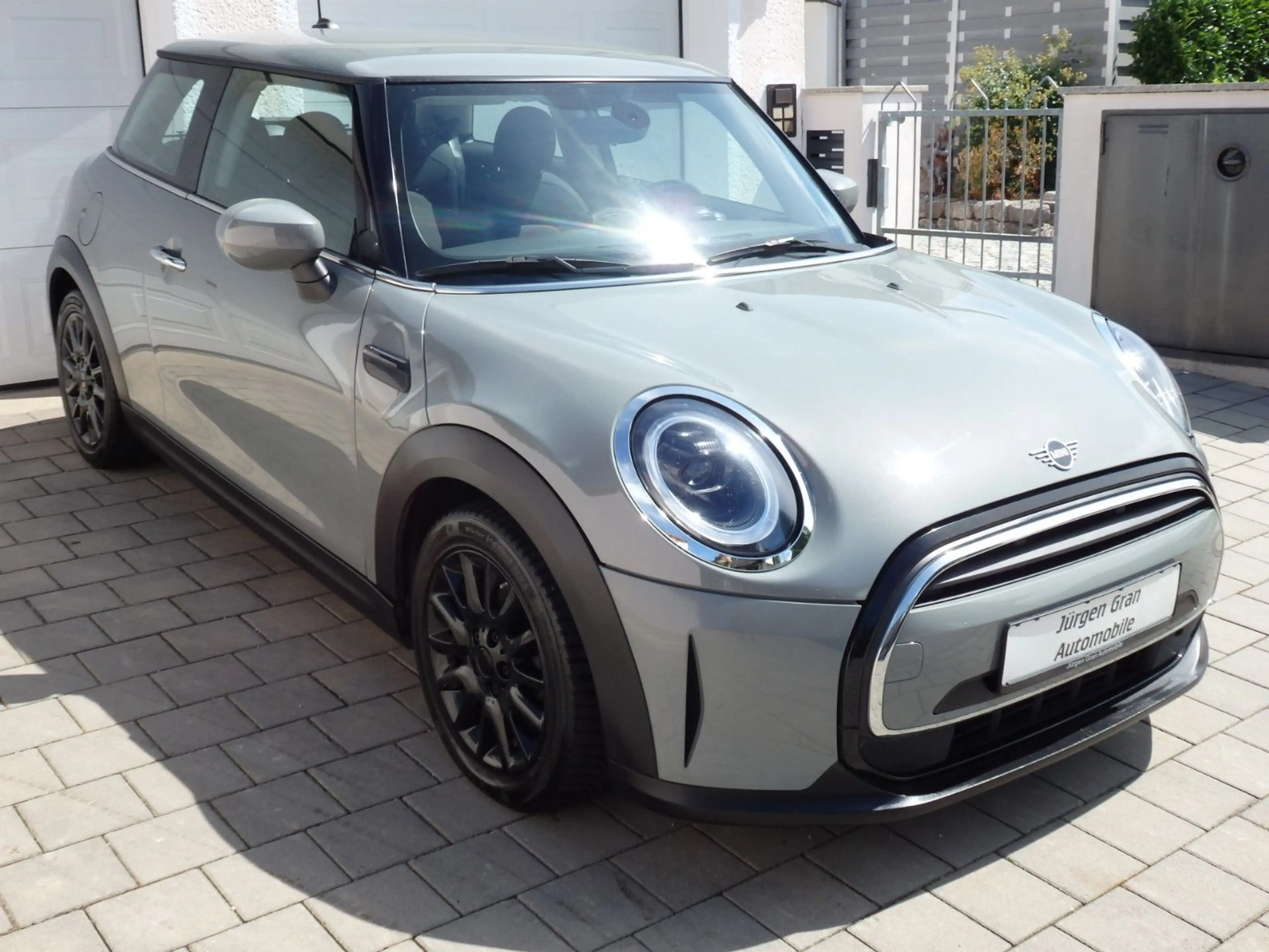 MINI One One Essential Trim LED Klima 16"Alu Sportlenkrad — photo 4