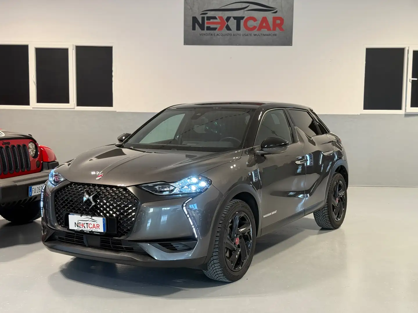 DS Automobiles DS 3 Crossback 1.5 bluehdi Performance Line Grigio - 1